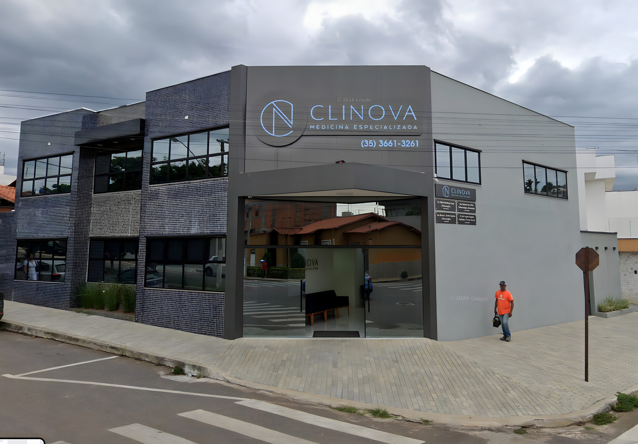 Fachada Clinova